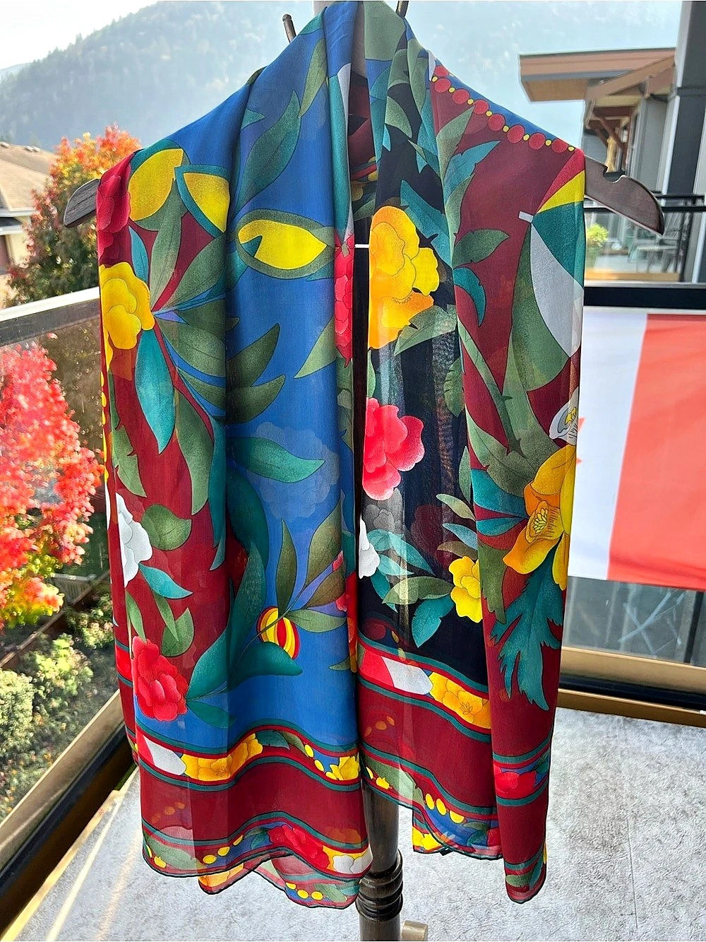 Leonard Floral Silk Scarf in Multicolor Like New